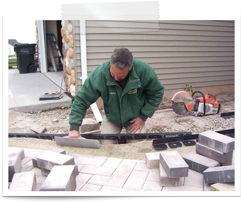 how to install paver edging